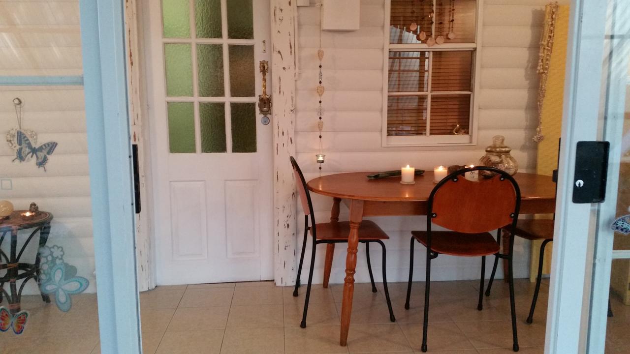 Sonja'S Bed And Breakfast Lightning Ridge Extérieur photo